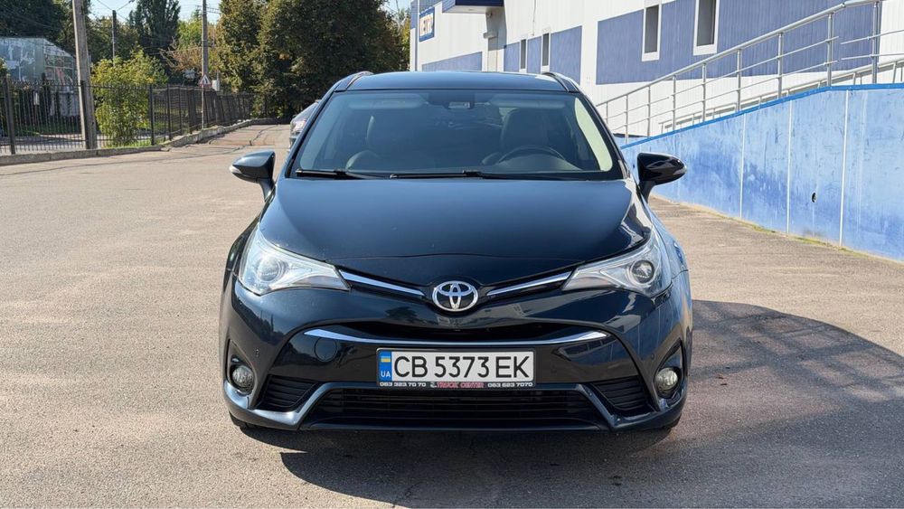 Продам  Toyota Avensis