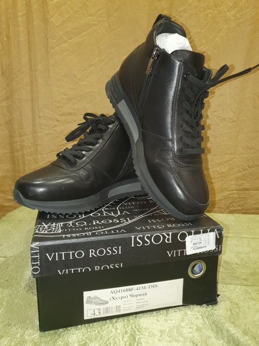 Зимние мужские ботинки Vitto Rossi.