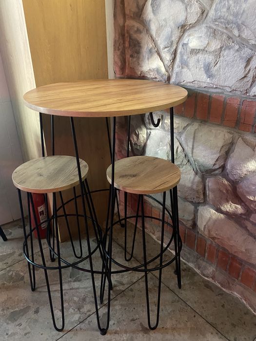 Продам Столики та стільці, високі барні