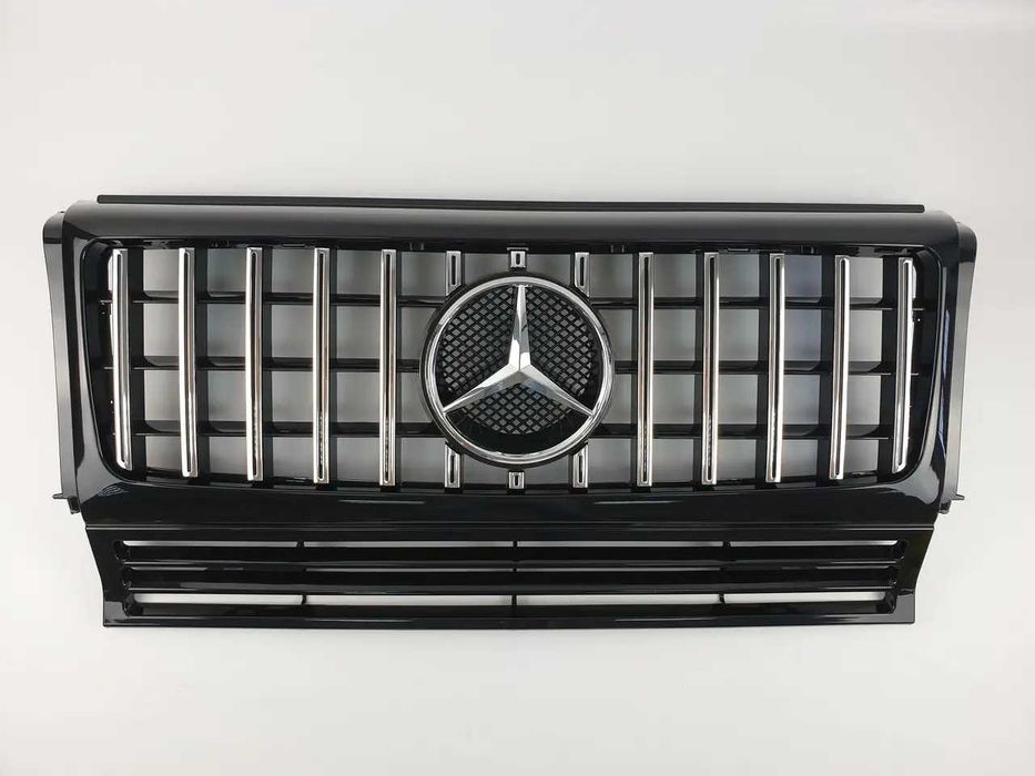 Решетка радиатора mercedes G W463 1990-2018год.GT стиль(Chome Black)
