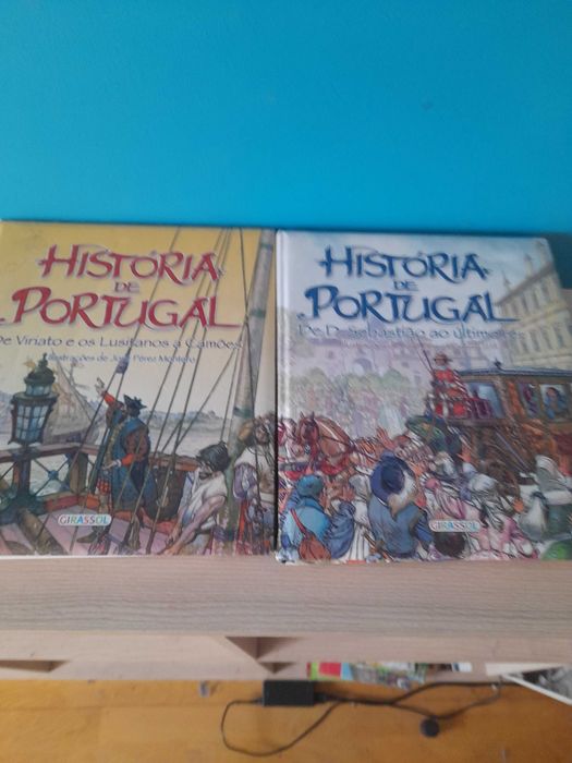 Lote 2 Livros História de Portugal: Girassol e Ilustrações de José Pérez Montero