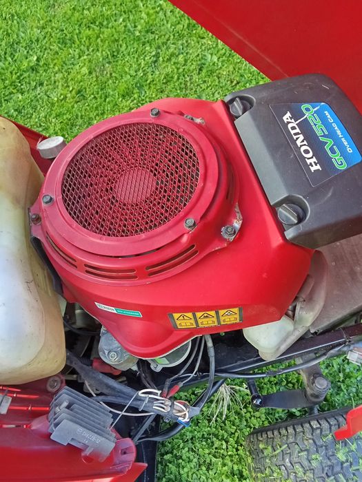 Trator para Cortar Relva