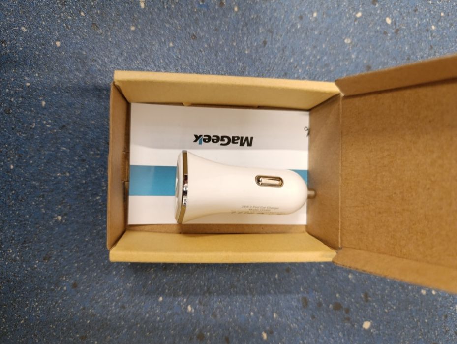 Ładowarka samochodowa MaGeek 24W 4.8A | 2xUSB | Nowa!