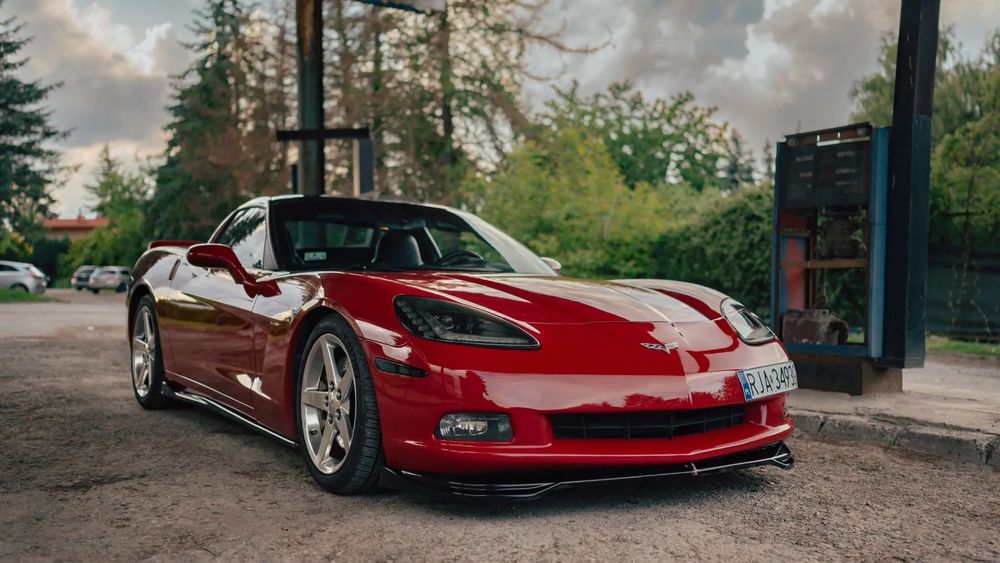 Chevrolet Corvette 6.0 LS2 Manual - Wyposażenie 3LT + Pakiet Z51