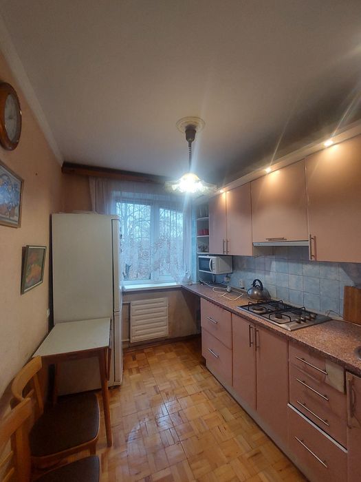 Продам 2х квартиру на Салтовке,ТРК УКРАИНА