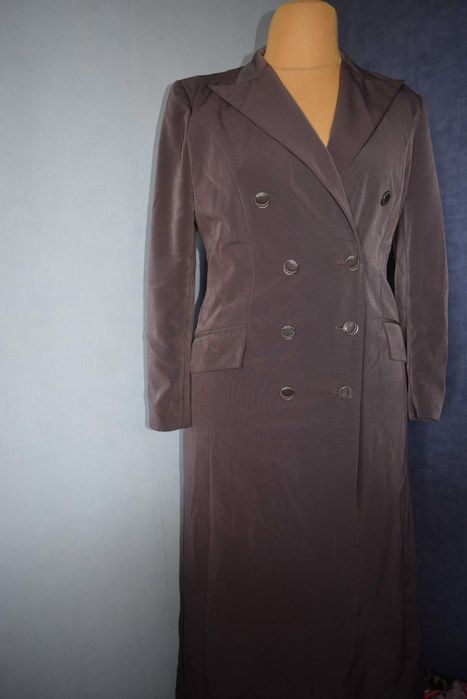 Piękny płaszcz długi do kostek_42