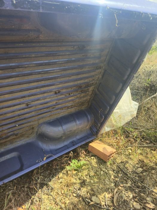 Carroçaria metálica para L200 de 99