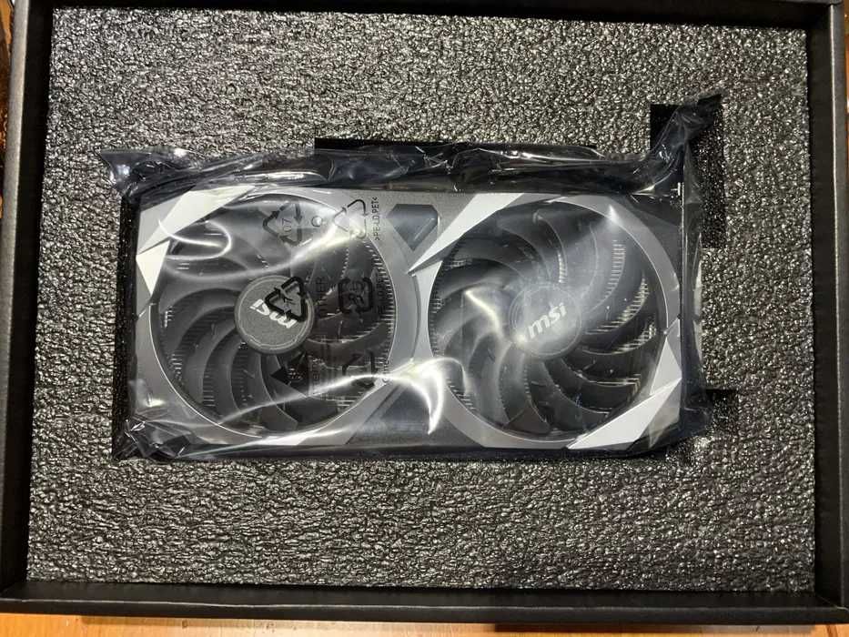 MSI RX6600 usado64738555556354122