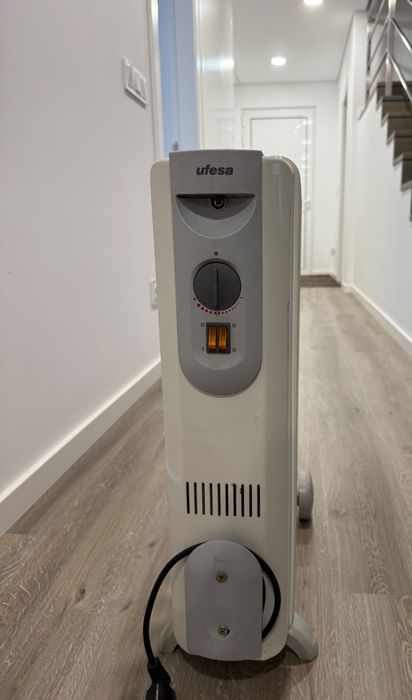 Aquecedor a oleo Ufesa