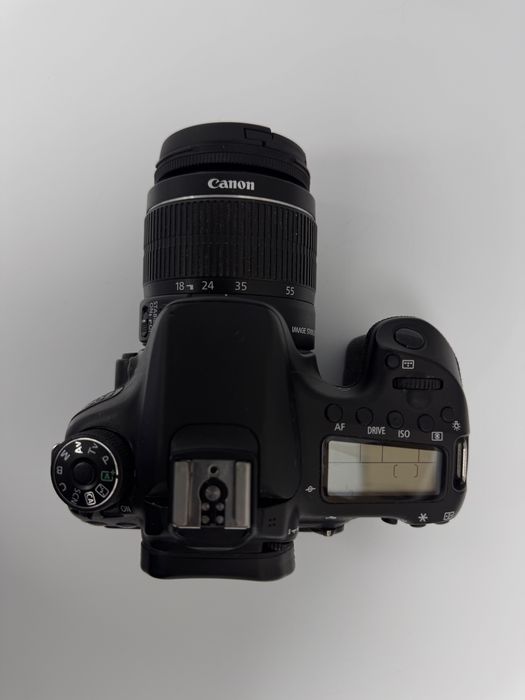 Canon EOS 70D kit(18-55mm)