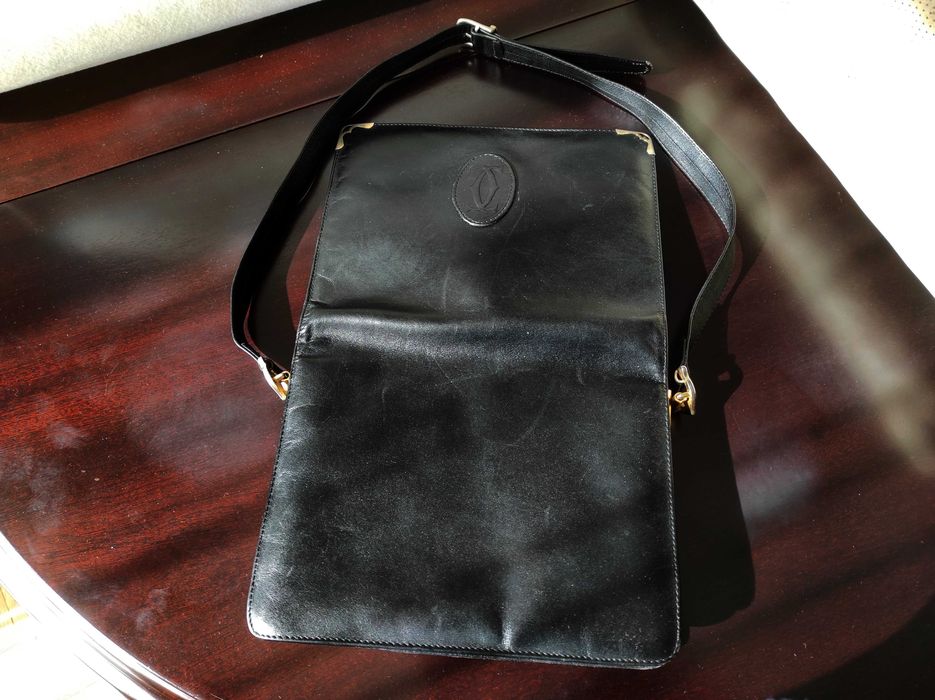 Mala / Carteira em Pele Preta de Senhora