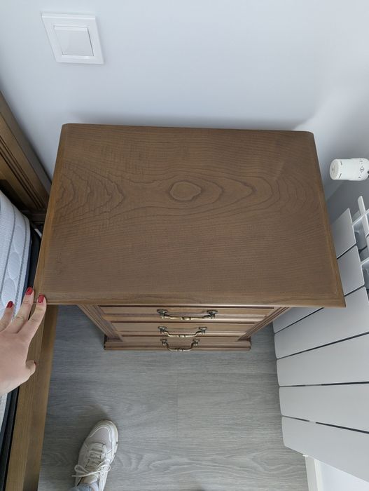 Conjunto de mesinhas de cabeceira
