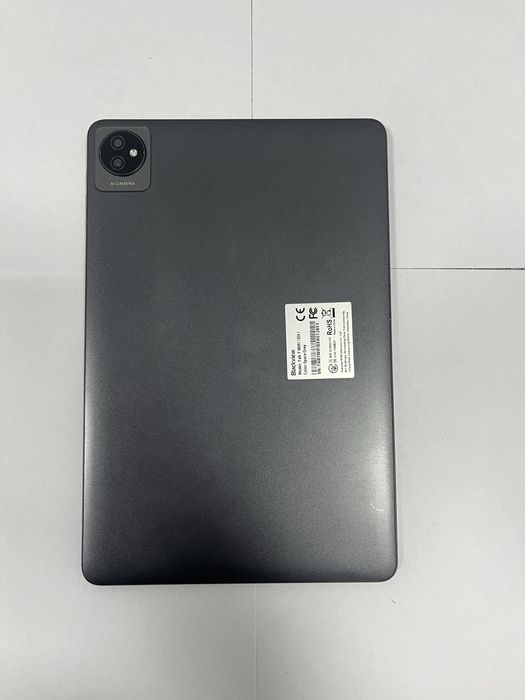 Планшет Blackview Tab 7 3/64 стан ідеал