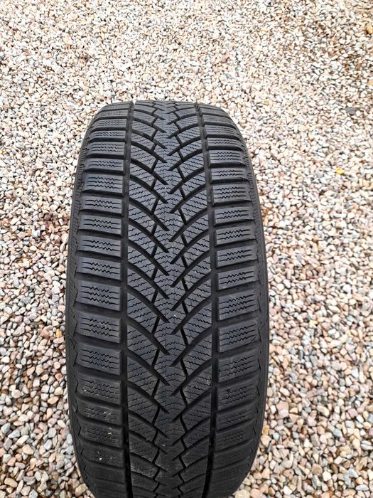 1st Semperit Speed-Grip 3 SUV 215/50/R18 92 V  2020r Jak nowa !