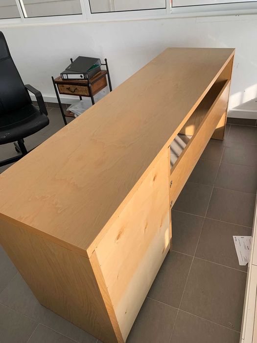 Secretária de Madeira Maciça