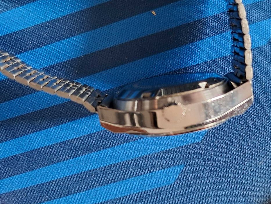 relógio fesa automático