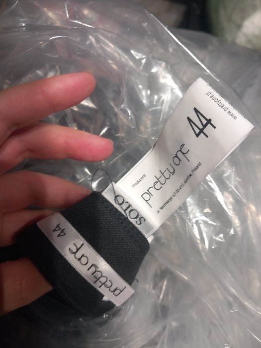 Czarne spodnirle Pretty One nowe z metką