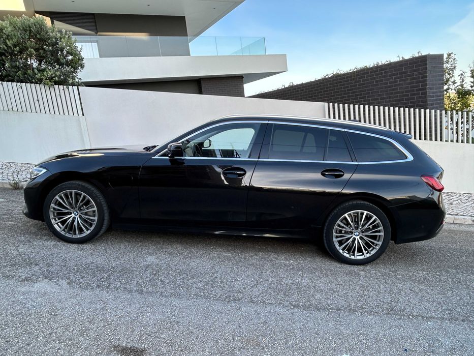 BMW 330e Touring Luxury Line Auto