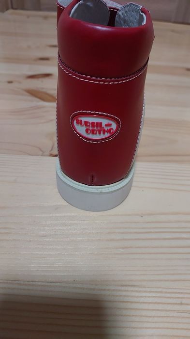 Нові ортопедичні босоніжки розмір 35 устілка ВП-2