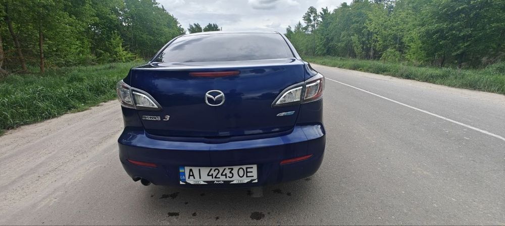 Продаж Mazda 3 2012