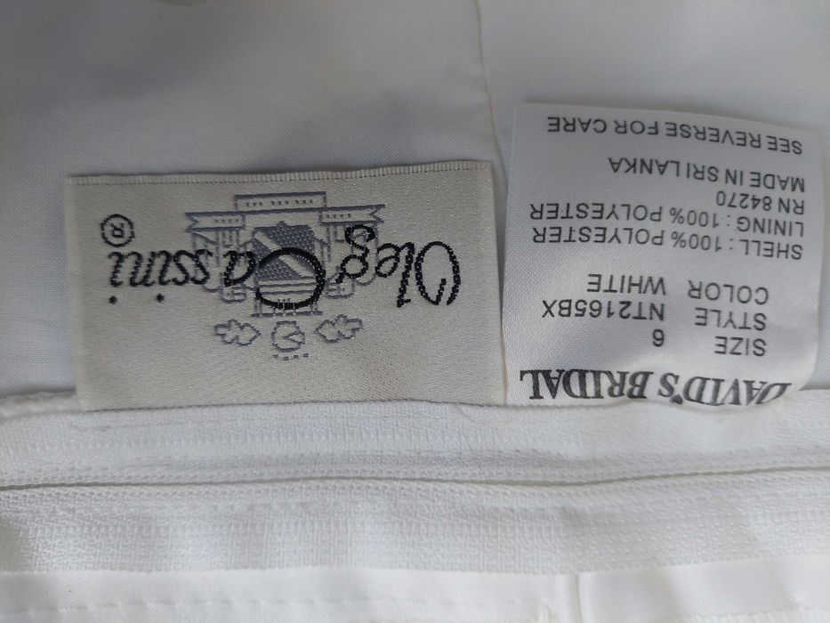 Suknia ślubna  Oleg Cassini rozmiar 6 styl NT2165BX