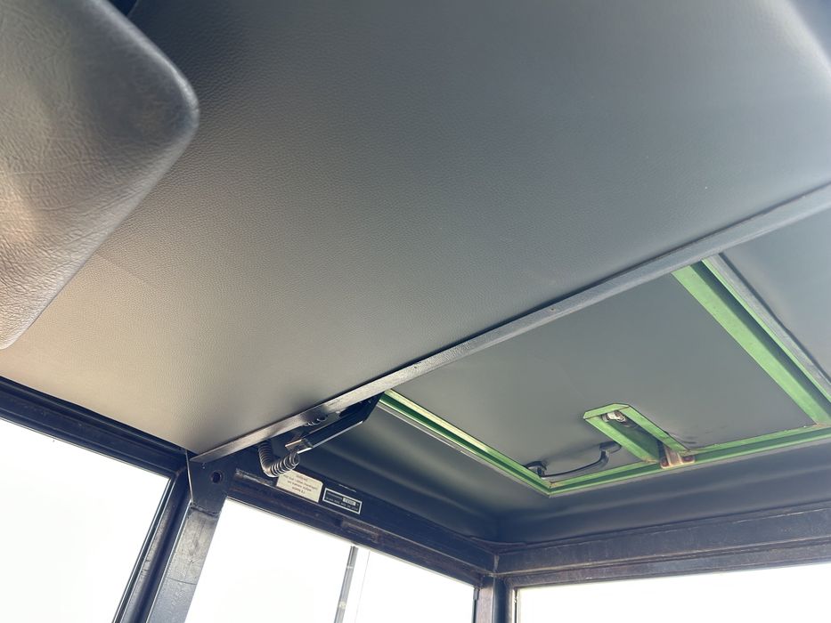 Трактор Джон-Дир 2030