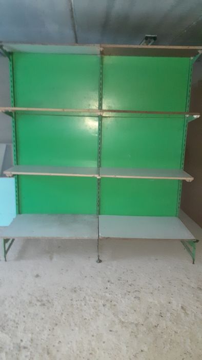 Стелажі металеві