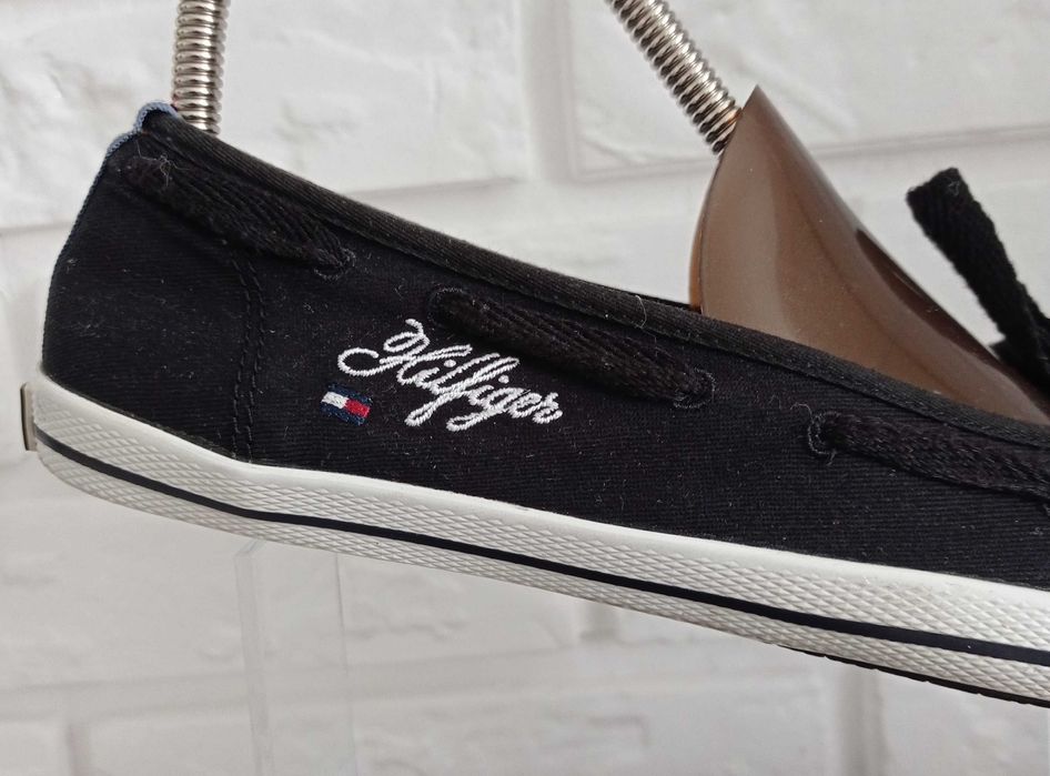 Tommy Hilfiger Victoria 5B damskie trampki 36