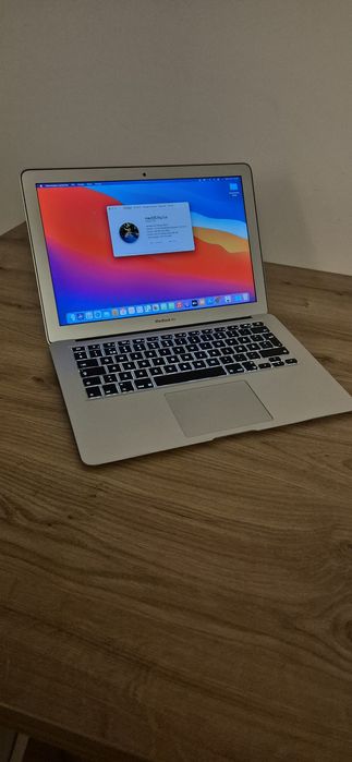 MacBook Air A1366 i5 5gen 8gb ram 120gb SSD