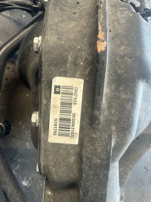 BASCULA ELECTRICA /EIXO DE TRAS RENAULT MASTER III 2023 CHASSIS CABINE (BASCULA VENDIDA)