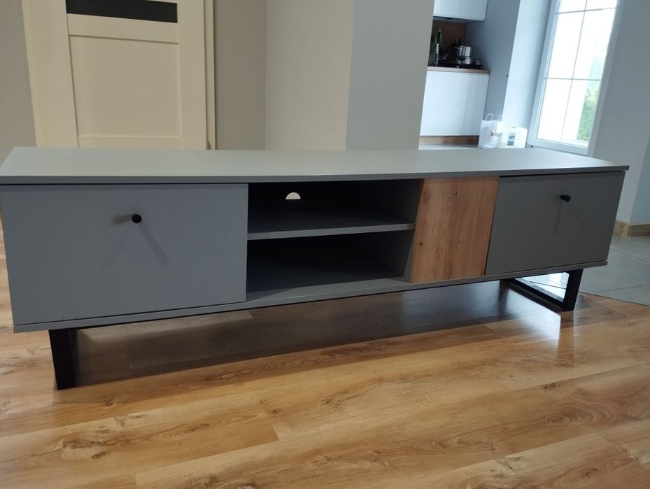 Półka pod Tv jak nowa !!