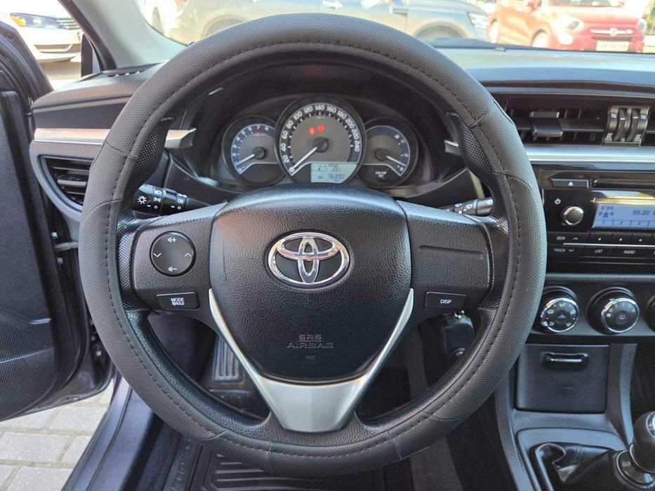 Продам Toyota Corolla 2013р. 1.3 бензин   Пробіг 76 тис. км.
