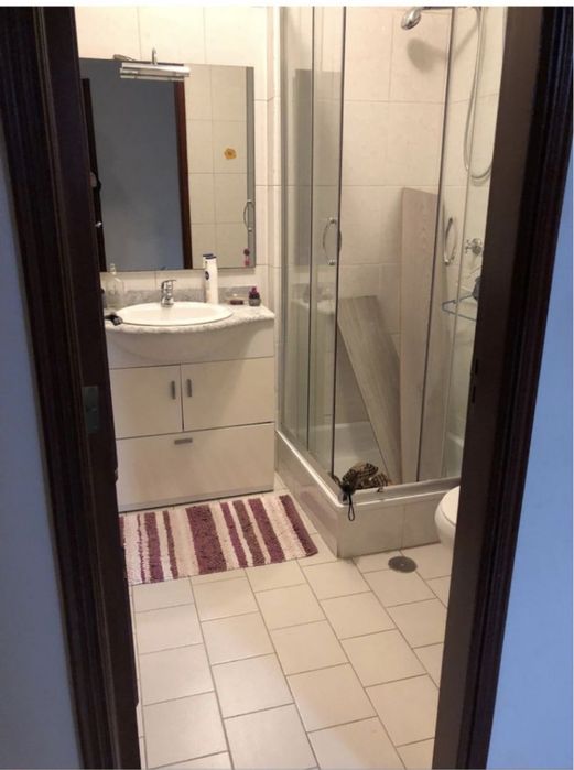 Alugo quarto a estudantes com 32m2