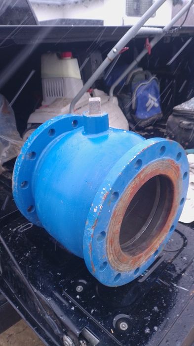 Zawór kulowy kołnierzowy do wody DN200 WK2A Sandwich 1.6MPa IDMAR