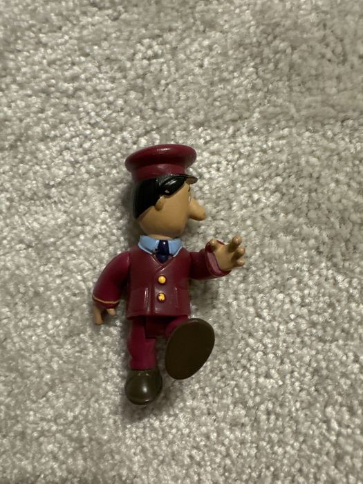 Motorniczy  Ajay Listonosz Pat figurka postać zabawka
