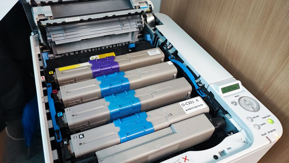Drukarka OKI C 301 dn używana do przeserwisowania