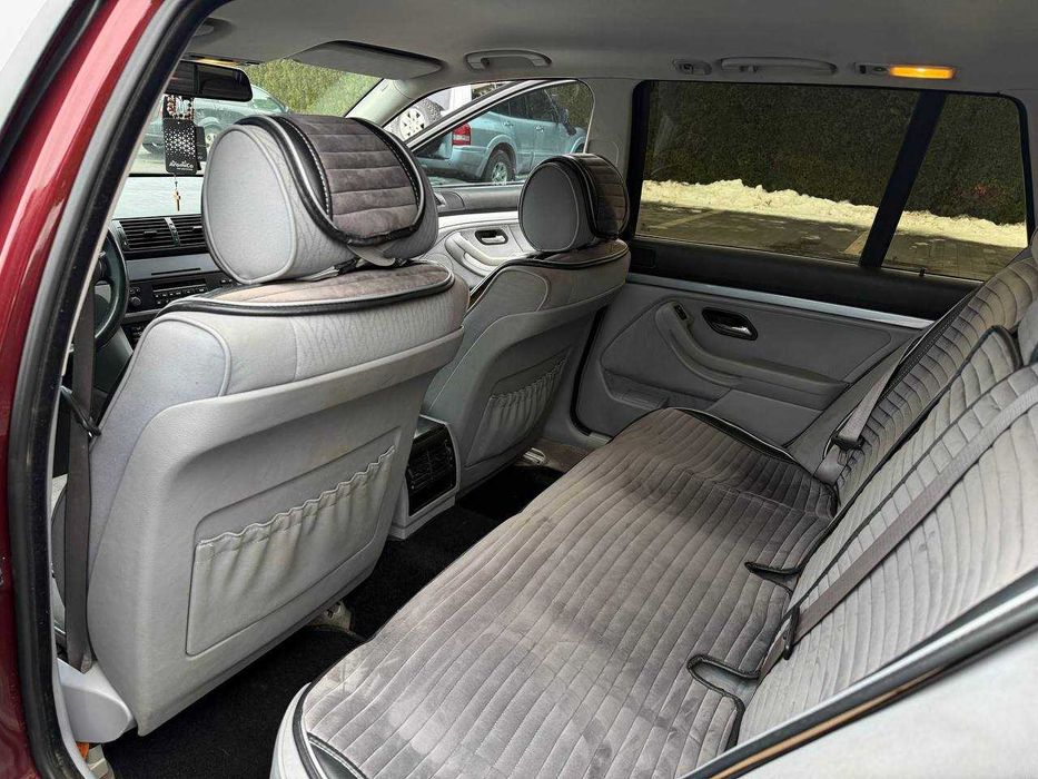 Продам BMW E39 520i