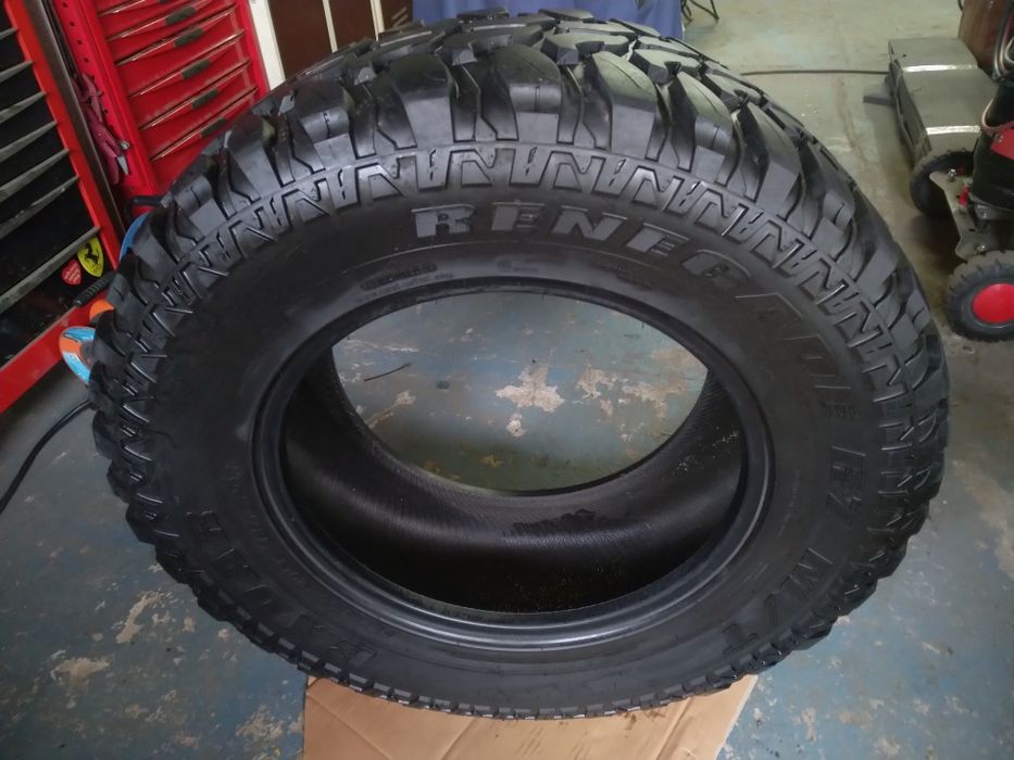 1x 37x13.50 r20 Radar Renegade R7 M/T opona 37'"