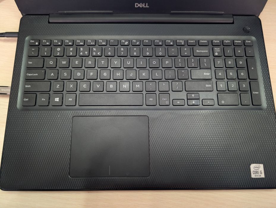 Dell Inspiron 3593 | i5 10gen | 16GB RAM | SSD 512GB | FHD