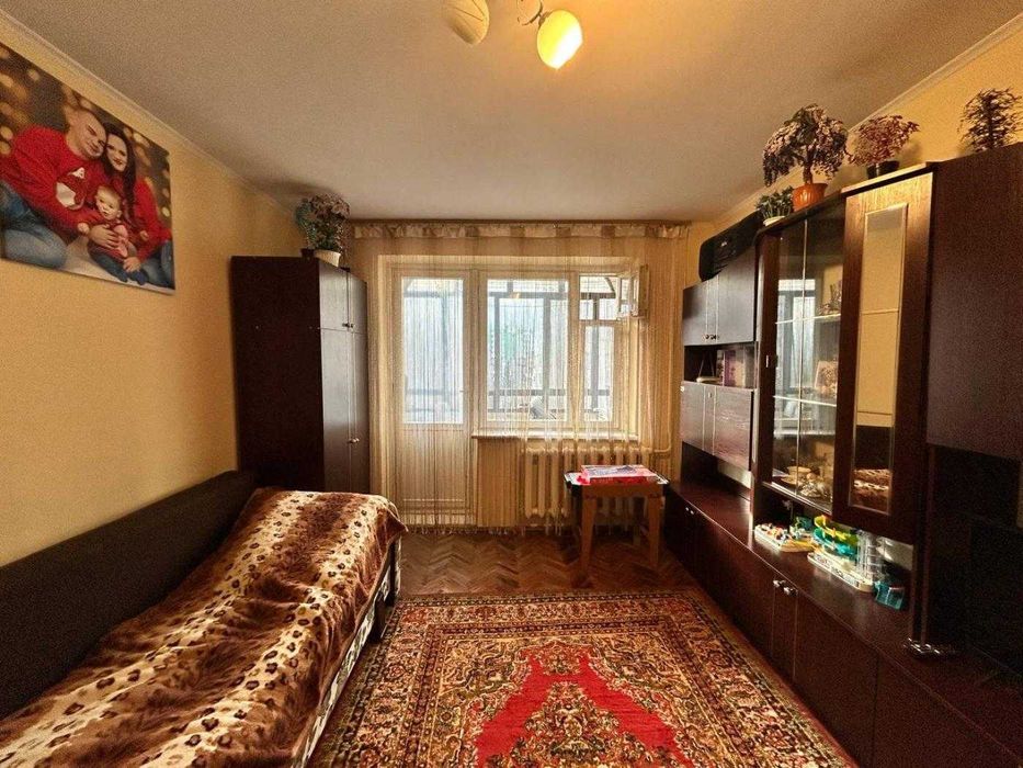 Продаж, 2 кімнатна,ремонт, Величковського 44, чешка, Львів