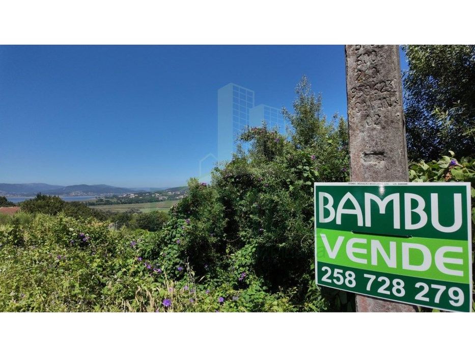 Lote de terreno para construção.