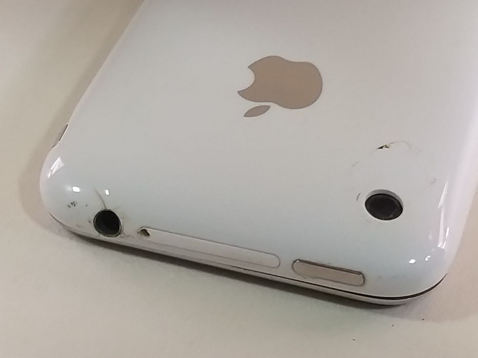 Apple 3 GS 8gb(iPod A1303 Gb)