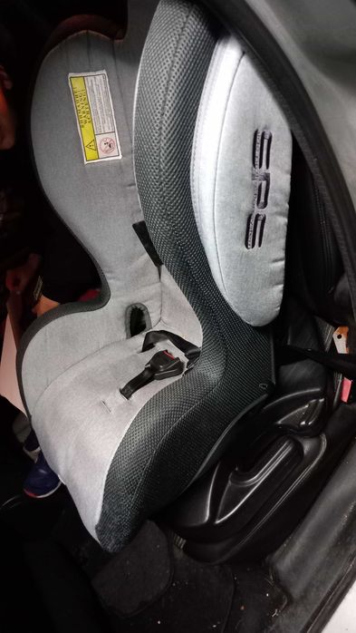 Cadeira auto bebé / criança