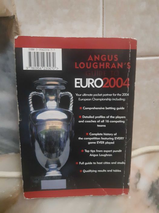 Livro história Futebol - Euro 2004 Seleções
