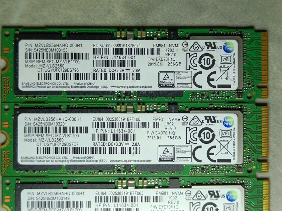 samsung pm981 - купити комплектуючі для ПК - Ціна на OLX.ua