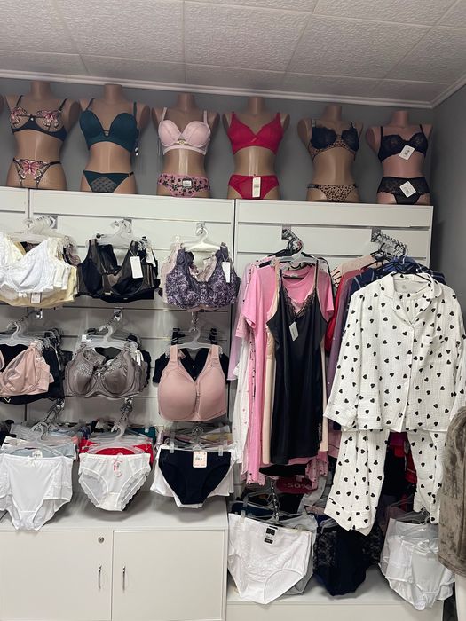 Продам торгове обладнання для магазину