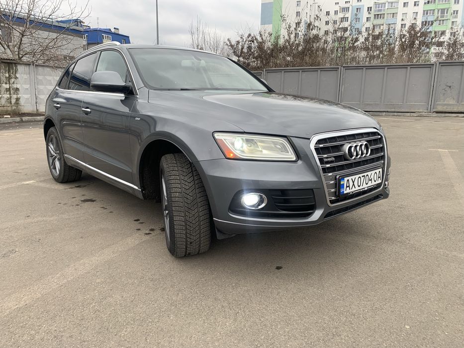 Продам Audi Q5 tfsi в гарному стані