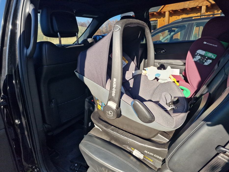 Fotelik Maxi Cosi z bazą