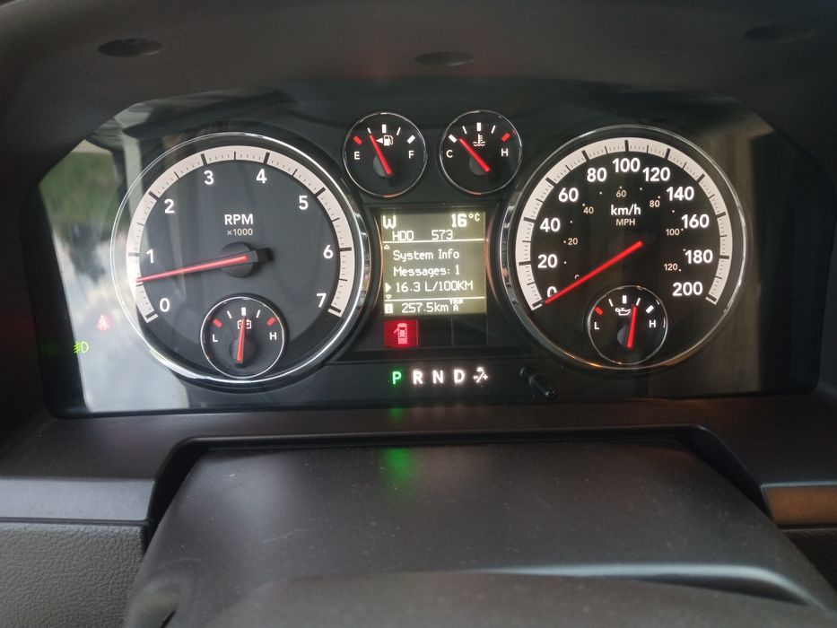 RAM 150 LARAMIE 5.7 Z lpg