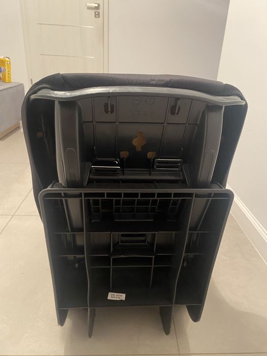 Fotelik samochodowy Nania do 18 kg